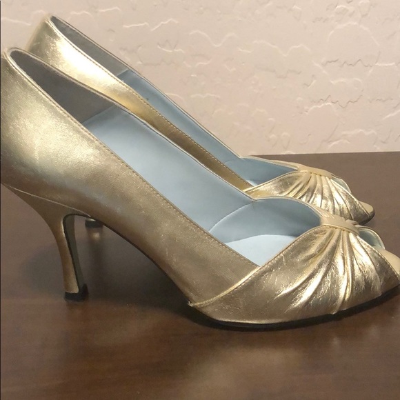 Cynthia Rowley - Picture 4 of 6